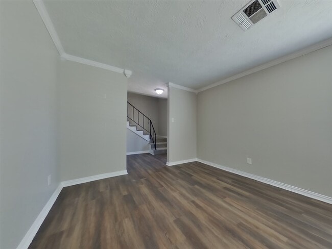 6128 Silver Leaf Dr in League City, TX - Building Photo - Building Photo