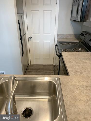 11 N Beaver St-Unit -202 in York, PA - Building Photo - Building Photo