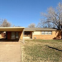 2806 54th St in Lubbock, TX - Building Photo