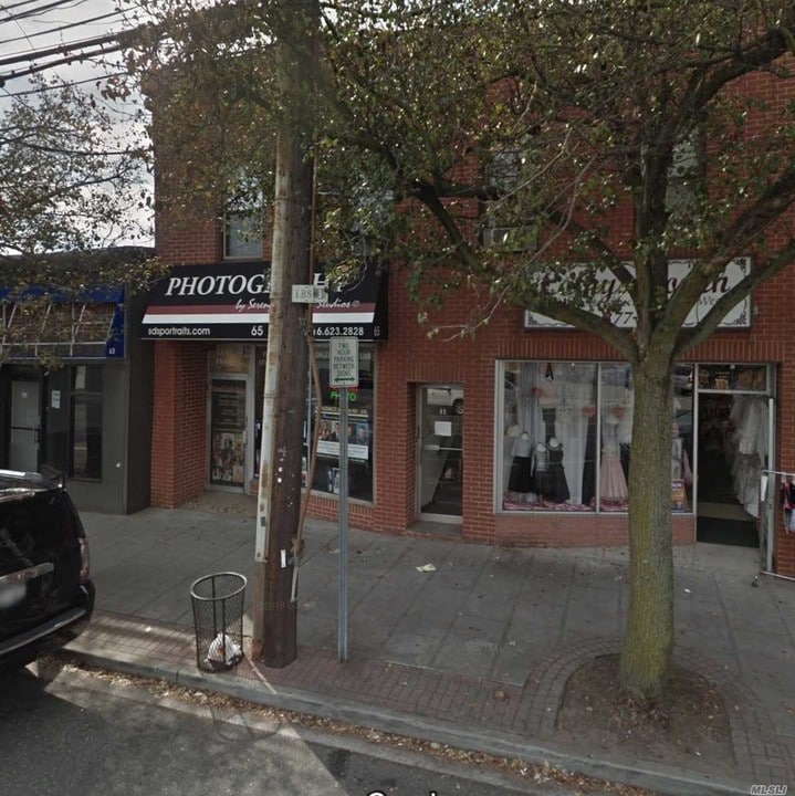 65 Merrick Ave-Unit -3 in Merrick, NY - Building Photo