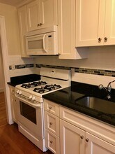 14 Mt Ida St in Newton, MA - Building Photo - Building Photo