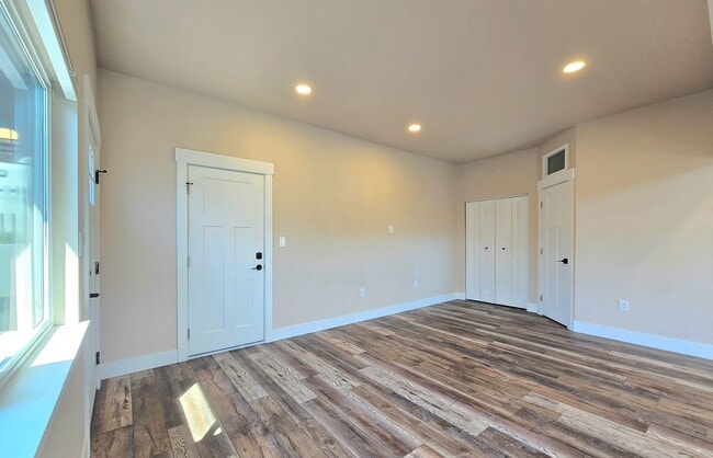 217 Ave D-Unit -Unit A in Snohomish, WA - Building Photo - Building Photo