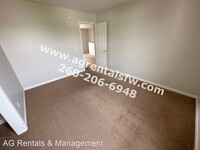 202 Riley Pl photo'