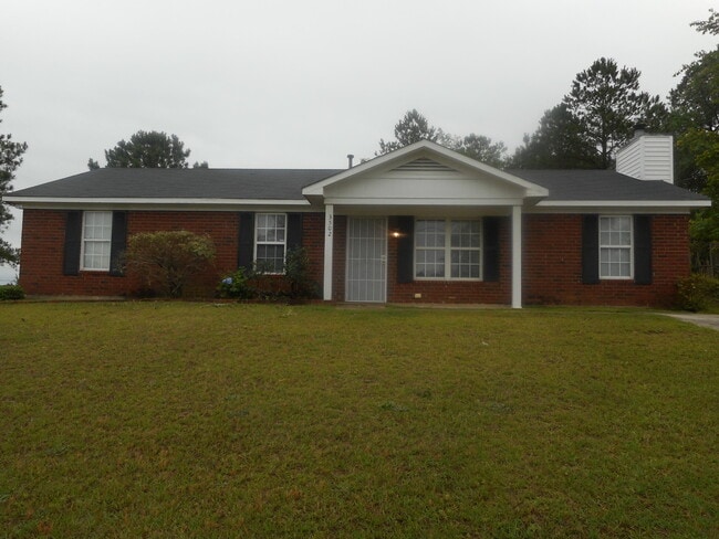 property at 3502 Sidesaddle Ct