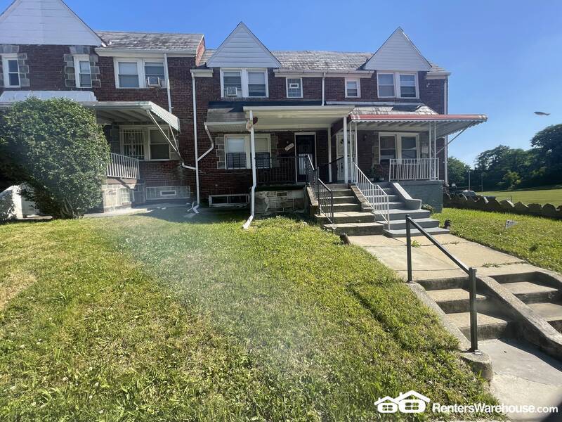 2563 Harlem Ave Photo