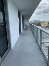 4010 S Ocean Dr, Unit 1404 in Hollywood, FL - Building Photo - Building Photo