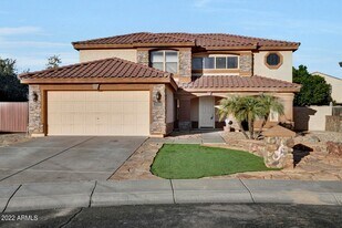 15302 N 158th Ln in Surprise, AZ - Building Photo