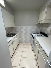 1682 Topping Ave in Bronx, NY - Foto de edificio - Building Photo