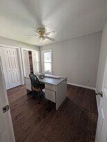 2619 Lost Cove Ct in Bowling Green, KY - Building Photo