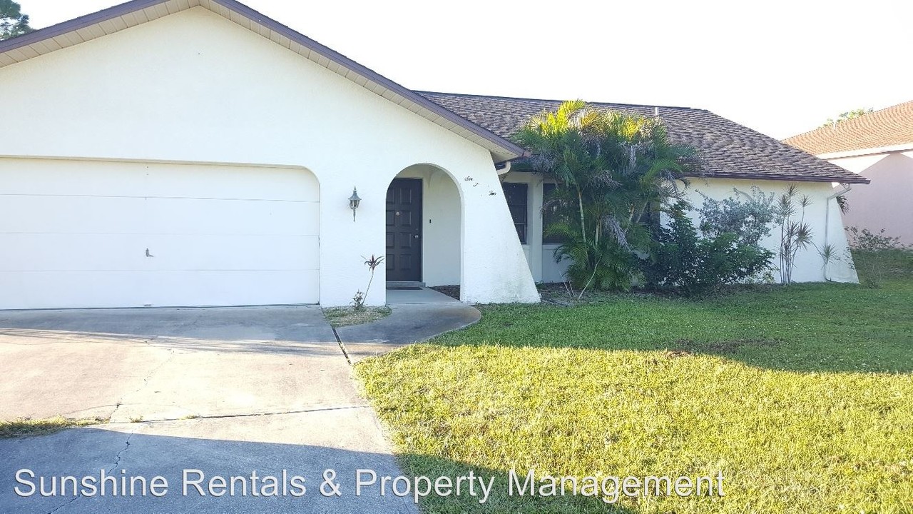 622 SW 15th St in Cape Coral, FL - Building Photo