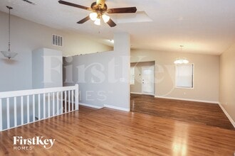 1424 Brookcrest St in Lawrenceville, GA - Foto de edificio - Building Photo