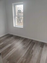 2409 N 17th St in Philadelphia, PA - Building Photo