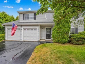3 Apple Way in Madison, CT - Building Photo - Building Photo