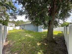 810 Glastonbury Dr in Kissimmee, FL - Building Photo - Building Photo
