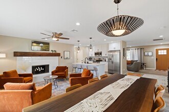 4445 E Sharon Dr in Phoenix, AZ - Building Photo - Building Photo