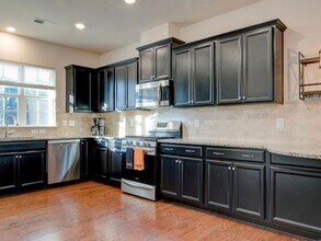 4107 Hickory View Dr in Fort Mill, SC - Building Photo - Building Photo