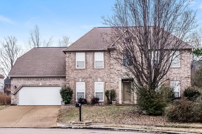 property at 1385 Trail Ridge Ln