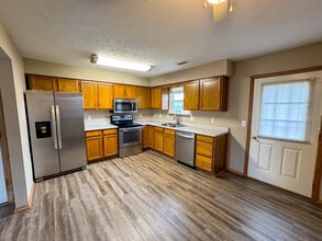 230 Autumn Way in Crittenden, KY - Building Photo - Building Photo