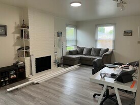1848 Milden Rd, Unit 1848 Milden in Upper Arlington, OH - Building Photo
