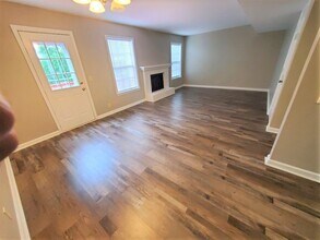 106 Maple Way N in Hendersonville, TN - Building Photo - Building Photo