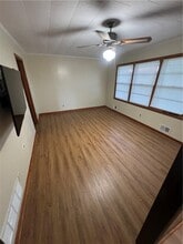4620 Woodlane Dr in Oakwood, GA - Foto de edificio - Building Photo