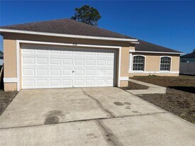 326 Chelmsford Ct in Kissimmee, FL - Building Photo