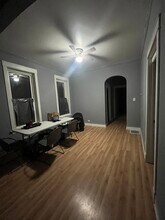 5424 S Honore St, Unit 1 in Chicago, IL - Building Photo - Building Photo