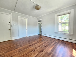 74 Wing St in Bangor, ME - Building Photo - Building Photo