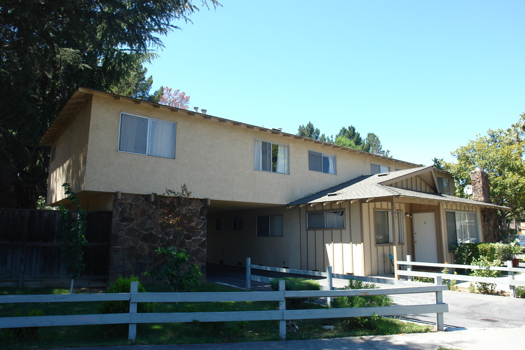 1147 Leigh Ave in San Jose, CA - Building Photo