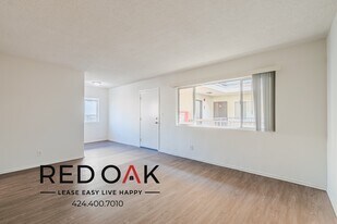 916 S Carondelet St, Unit 25 in Los Angeles, CA - Building Photo