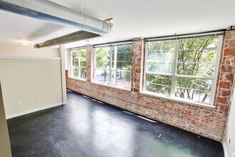 800 Peachtree St NE in Atlanta, GA - Building Photo - Building Photo
