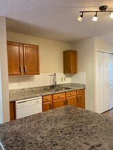 12827 Hunting Bear in San Antonio, TX - Building Photo - Building Photo