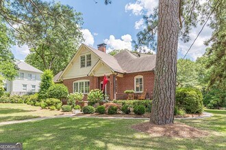 1878 Cambridge Ave in College Park, GA - Building Photo - Building Photo