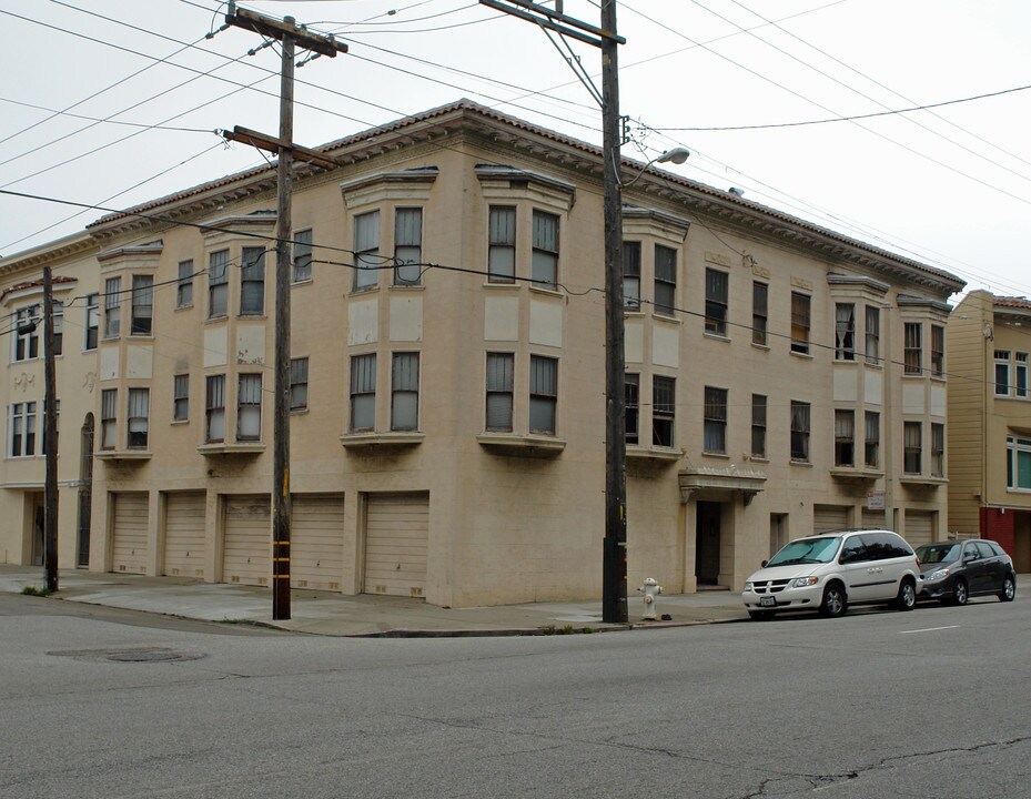 5450 Fulton St in San Francisco, CA - Building Photo