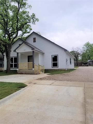property at 427 Jannie St