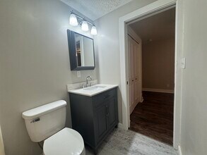 2105 Park Ave, Unit C in Paducah, KY - Building Photo - Building Photo