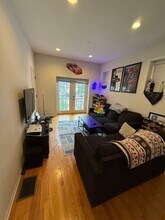 1119 W Addison St in Chicago, IL - Building Photo - Building Photo