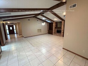 3903 Applegate Cir in Brandon, FL - Building Photo - Building Photo