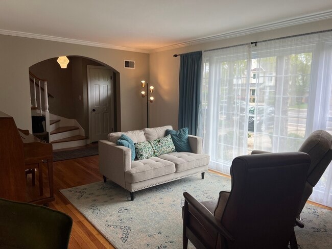 4716 Wolf Rd in Western Springs, IL - Building Photo - Building Photo