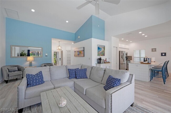 7112 Falcons Glen Blvd in Naples, FL - Building Photo - Building Photo