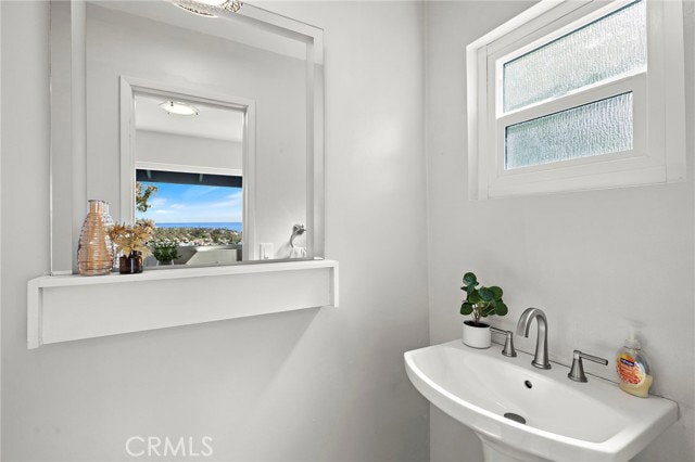 property at 696 Mystic View