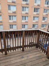 116 W Grand Ave, Unit 3 in Chicago, IL - Building Photo - Building Photo