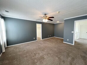 717 E 124 St in Kansas City, MO - Building Photo - Building Photo