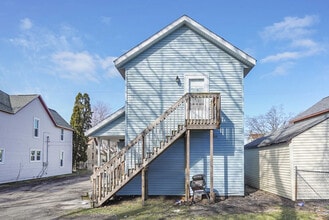 334 Indiana ave sw, Unit 3 in Grand Rapids, MI - Building Photo - Building Photo