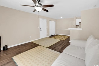 3786 Hitchcock Way in Myrtle Beach, SC - Building Photo - Building Photo