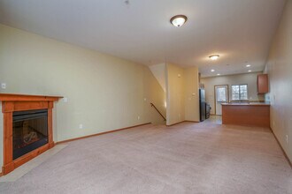 Warner Street Townhomes in Tacoma, WA - Foto de edificio - Building Photo