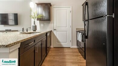 4050 W Pine Blvd in St. Louis, MO - Foto de edificio - Building Photo