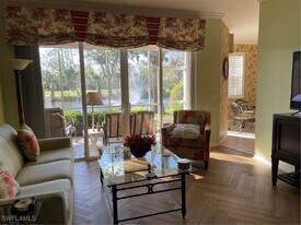 3555 Laurel Greens Ln N in Naples, FL - Building Photo