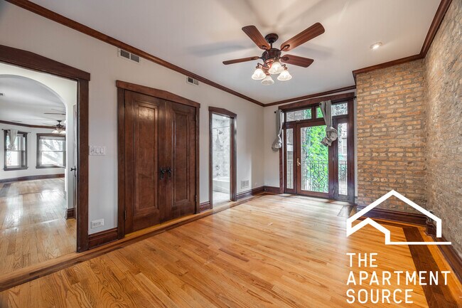 4305 N Richmond St, Unit 1s in Chicago, IL - Building Photo - Building Photo