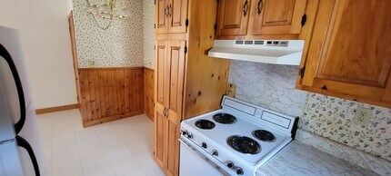 51 Doyle Ln, Unit 1 in South Royalton, VT - Building Photo - Building Photo